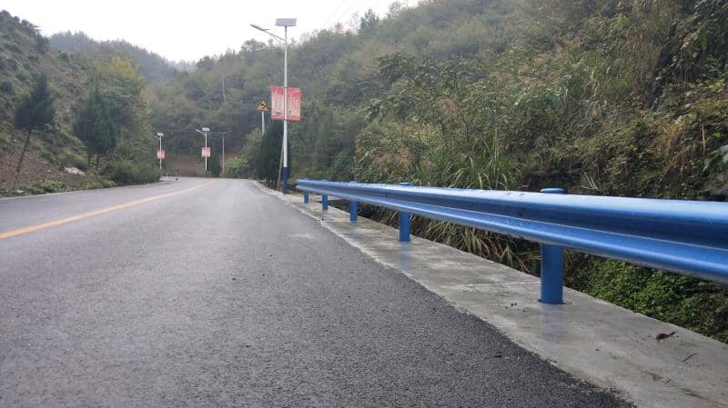 河北高速公路护栏板
